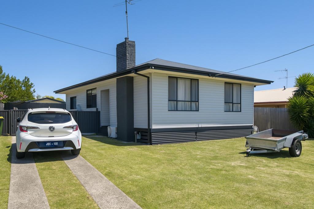 13 John St, Moe, VIC 3825