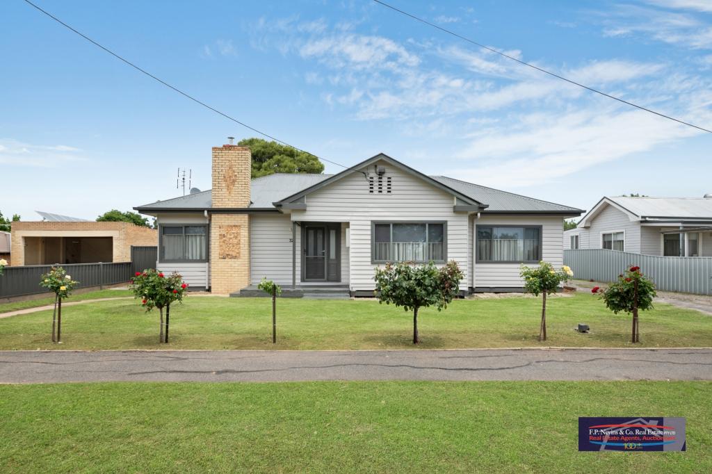 32 Tarnagulla Rd, Inglewood, VIC 3517