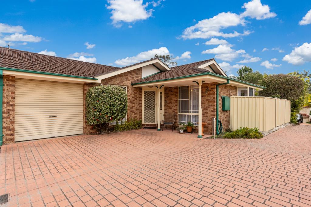 2/15 Ashburn Cl, Lisarow, NSW 2250