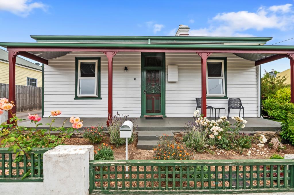 11 Henry St, Devonport, TAS 7310