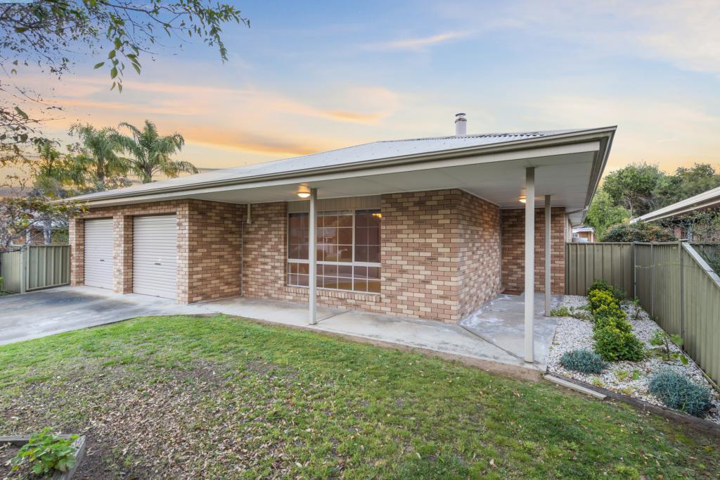 2 Hiles Ct, Tocumwal, NSW 2714