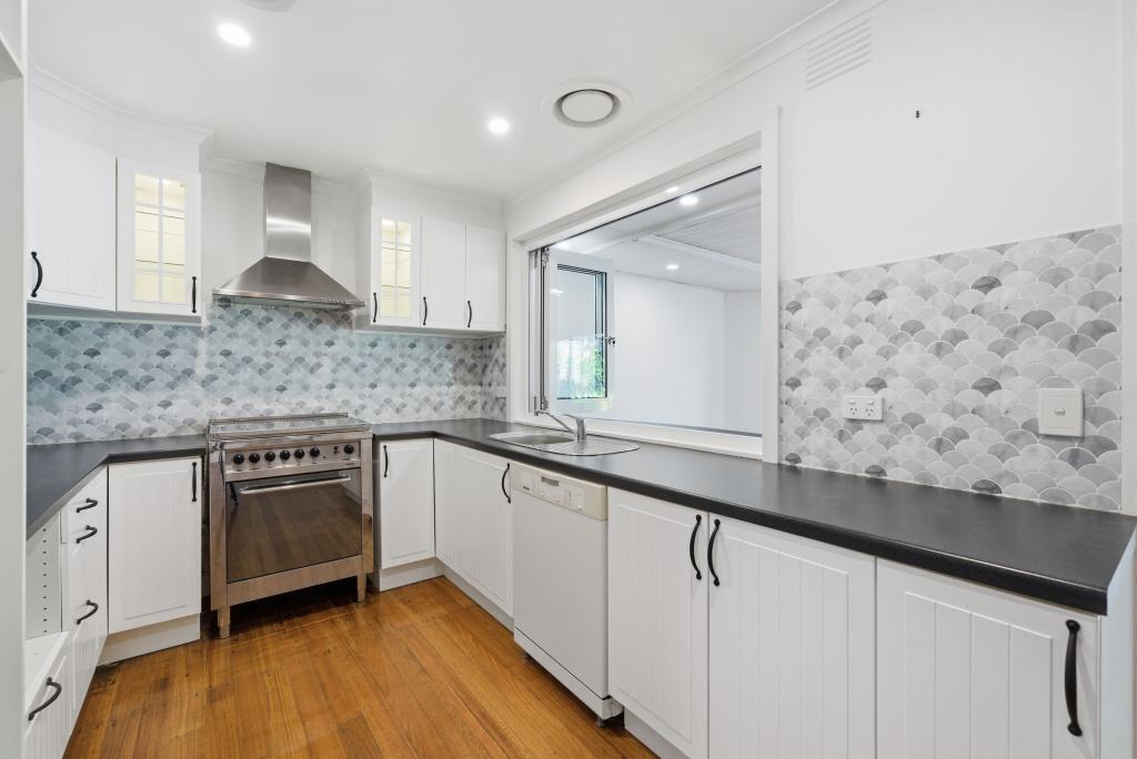 28 Chesney Dr, Ringwood, VIC 3134