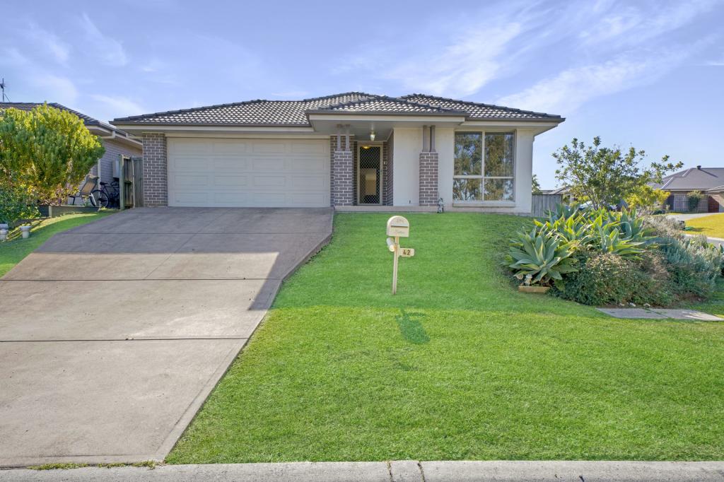 42 Lapwing St, Aberglasslyn, NSW 2320