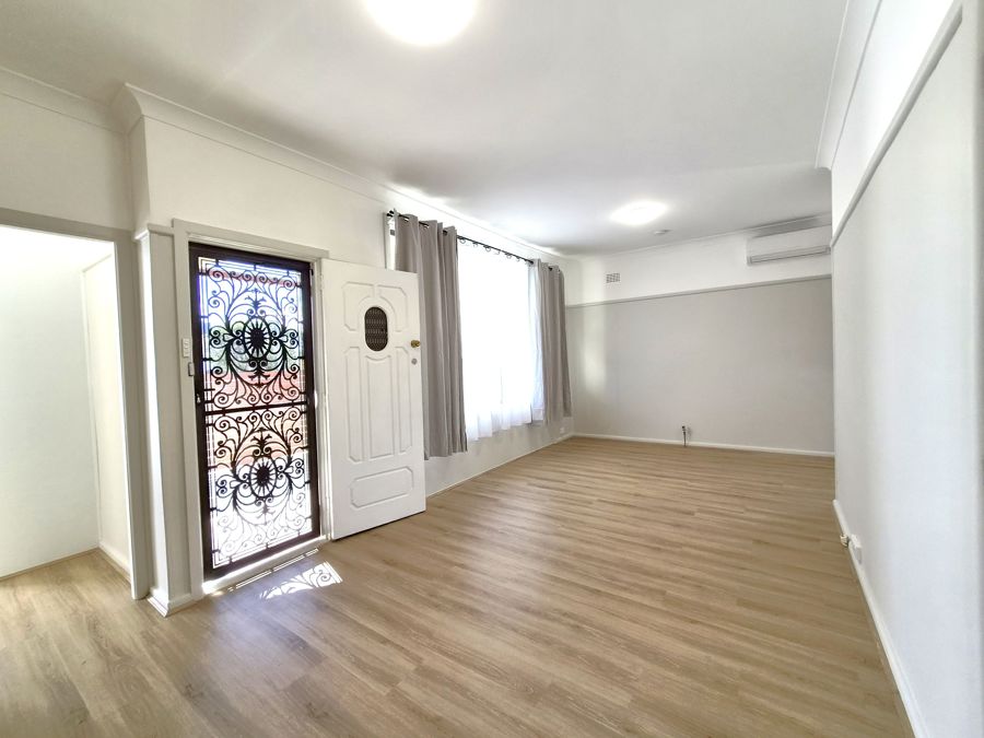 78 Kent St, Minto, NSW 2566