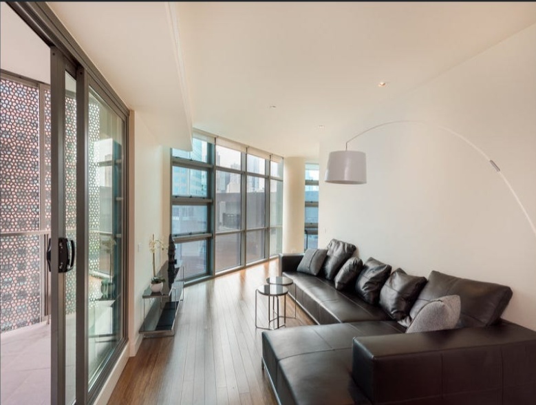 LEVEL 18/1805/8 KAVANAGH ST, SOUTHBANK, VIC 3006