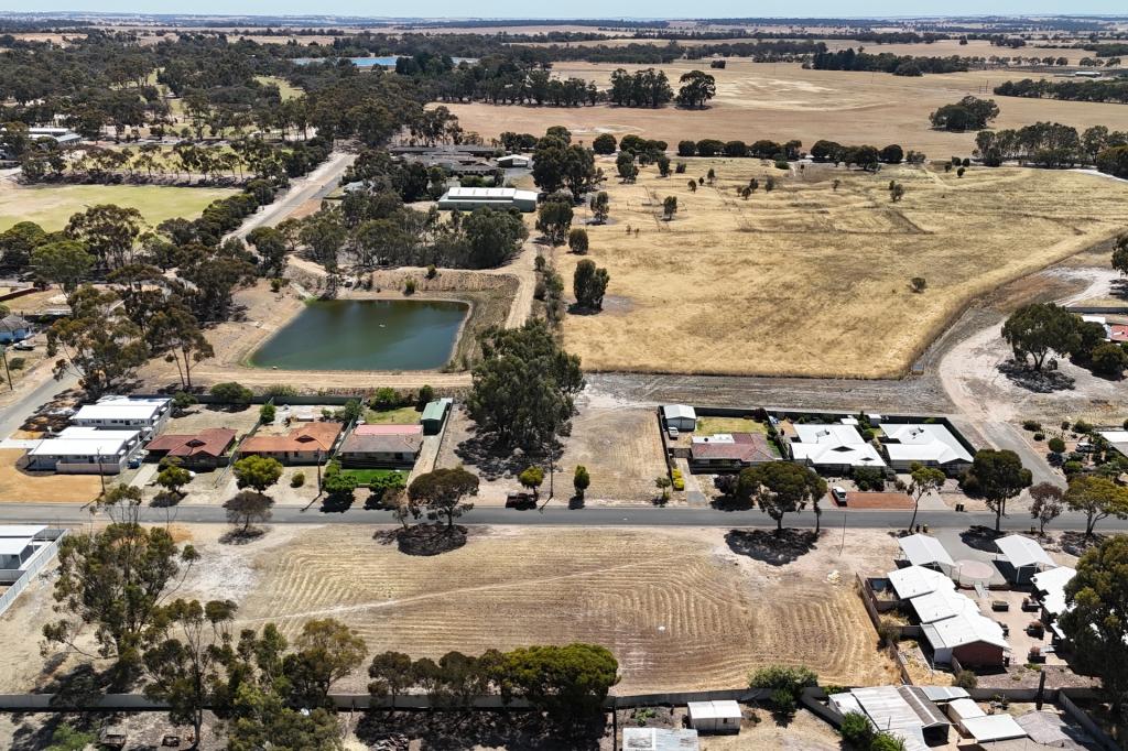 10 Marri Dr, Katanning, WA 6317