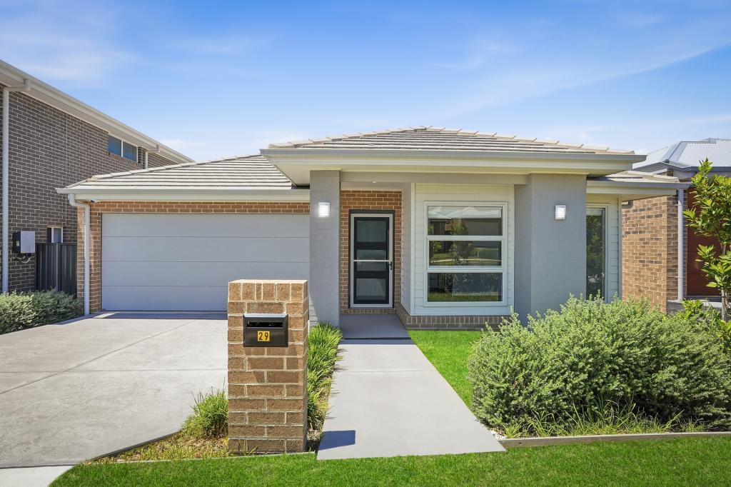 29 Cargo St, Werrington, NSW 2747