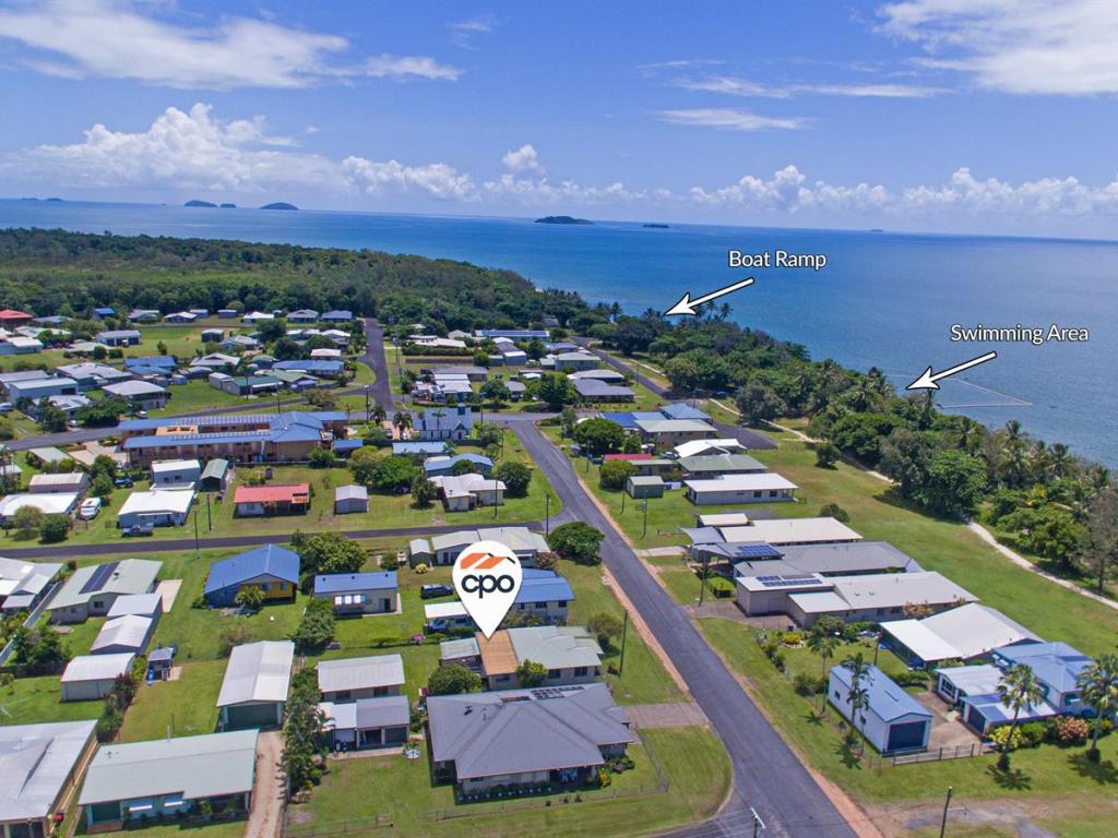 14 Jacobs Rd, Kurrimine Beach, QLD 4871