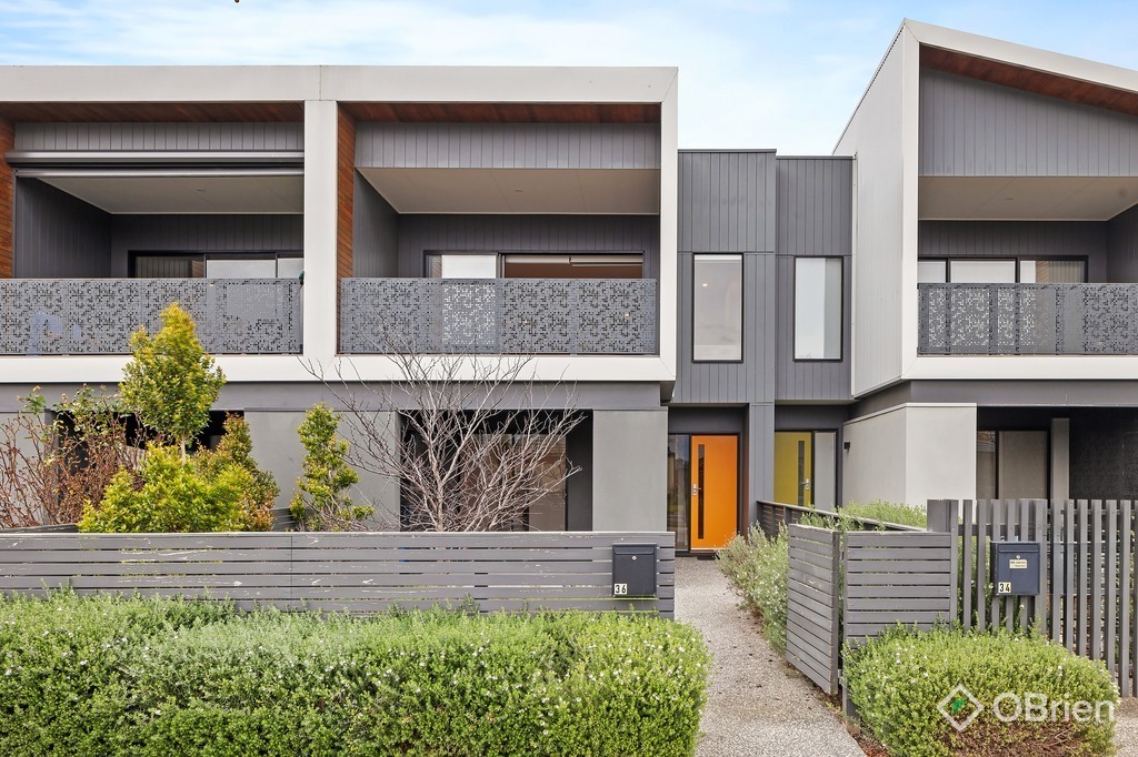 36 Spirit Bvd, Cranbourne East, VIC 3977