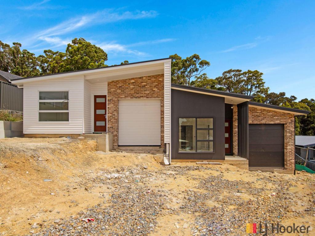 1&2/4 Vince Place, Malua Bay, NSW 2536