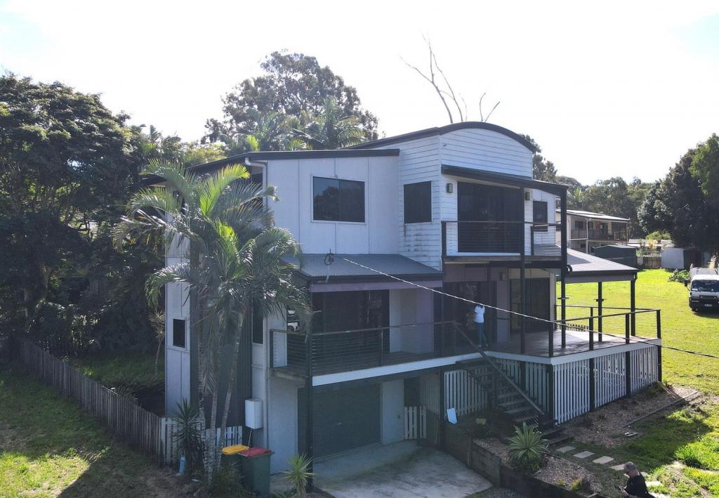 15 Mawarra St, Macleay Island, QLD 4184