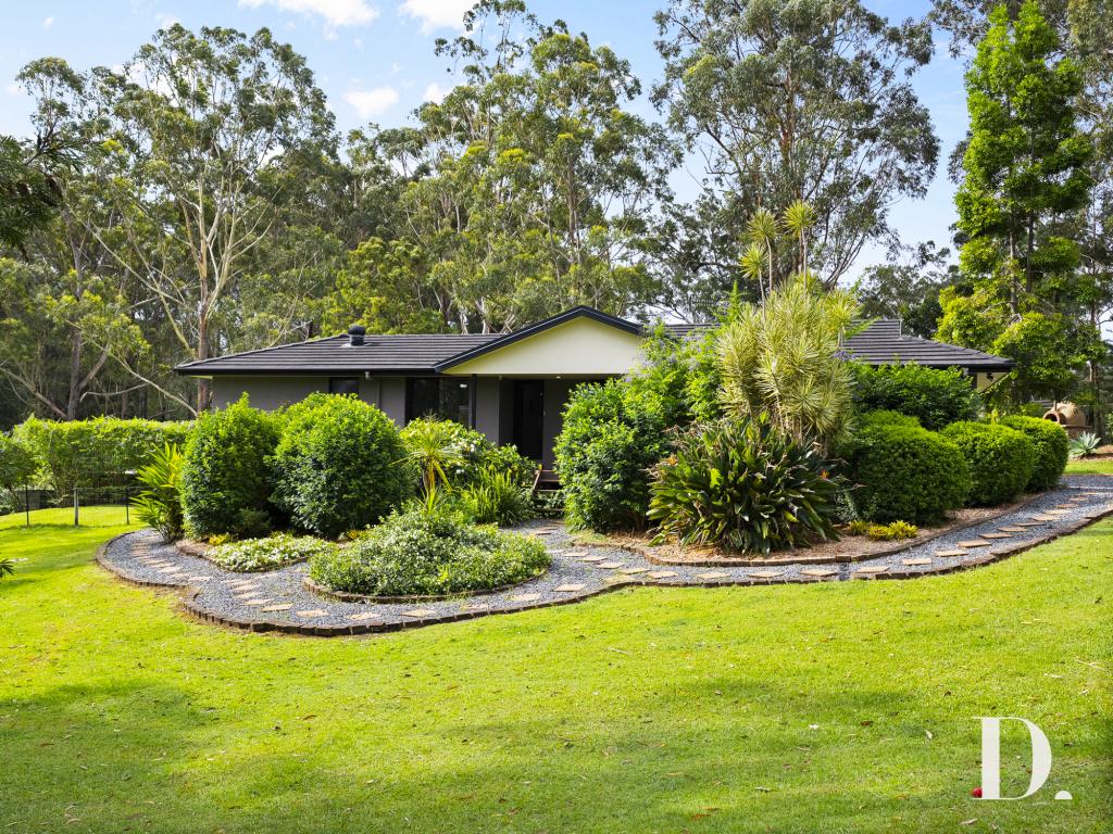 51 PINEHYRST DR, MOONEE BEACH, NSW 2450