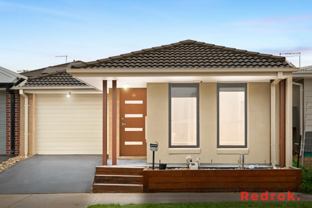 17 MONTGOMERY DR, TRUGANINA, VIC 3029