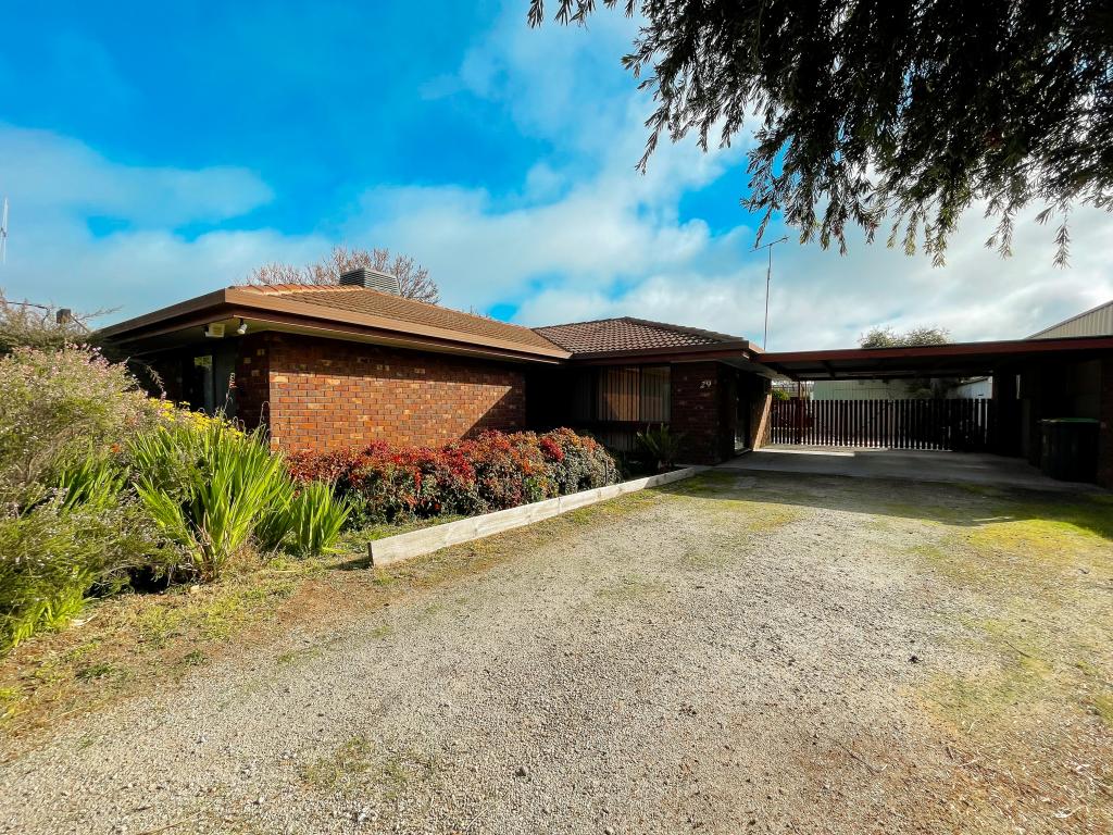 29 Nugget St, Kerang, VIC 3579