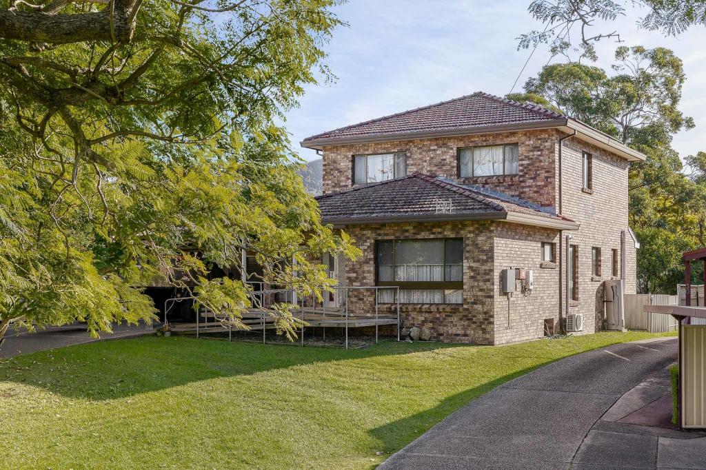 32 Dymock St, Balgownie, NSW 2519