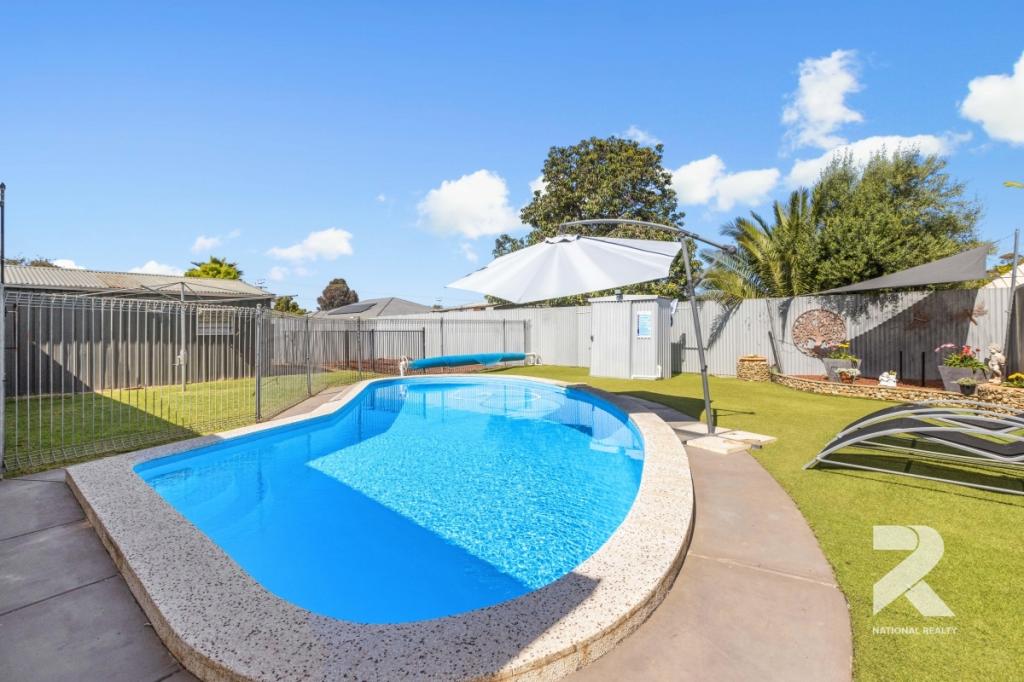 13 Dawn Ave, Brahma Lodge, SA 5109