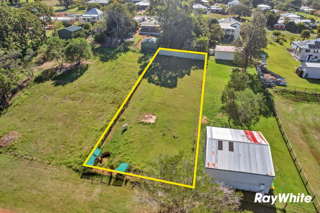 39 Edward St, Marburg, QLD 4346