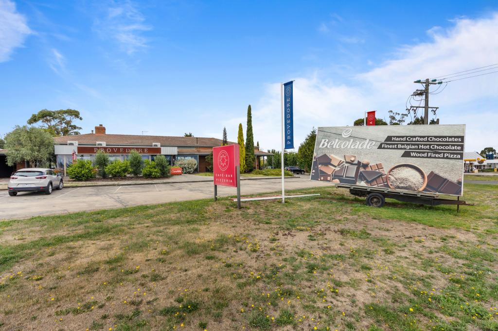 9379 Western Hwy, Warrenheip, VIC 3352