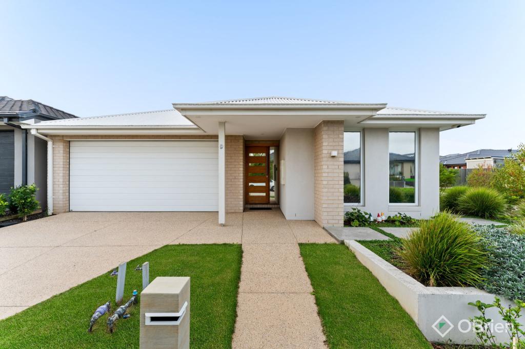 9 AEGEAN ST, CLYDE NORTH, VIC 3978