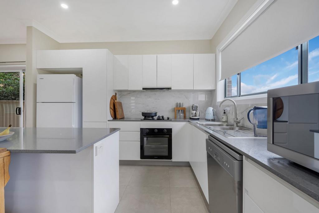 43 Anzac Rd, Long Jetty, NSW 2261