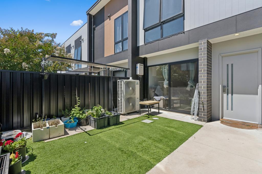 39/18 Cornelius St, Coombs, ACT 2611