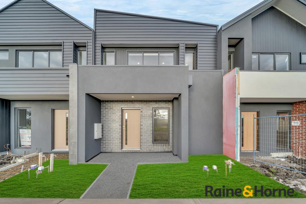 24a Nelson St, Cranbourne East, VIC 3977