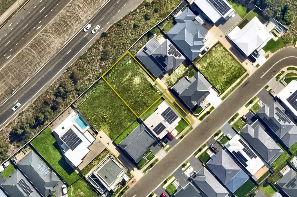 11 BIRDWING ST, LEPPINGTON, NSW 2179