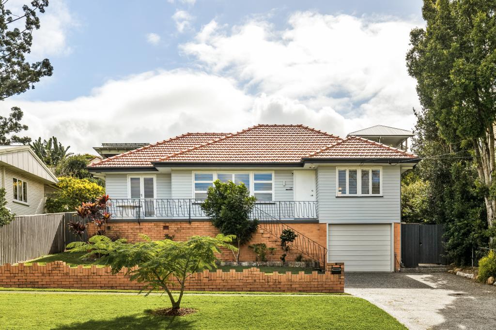 17 Yates Ave, Ashgrove, QLD 4060