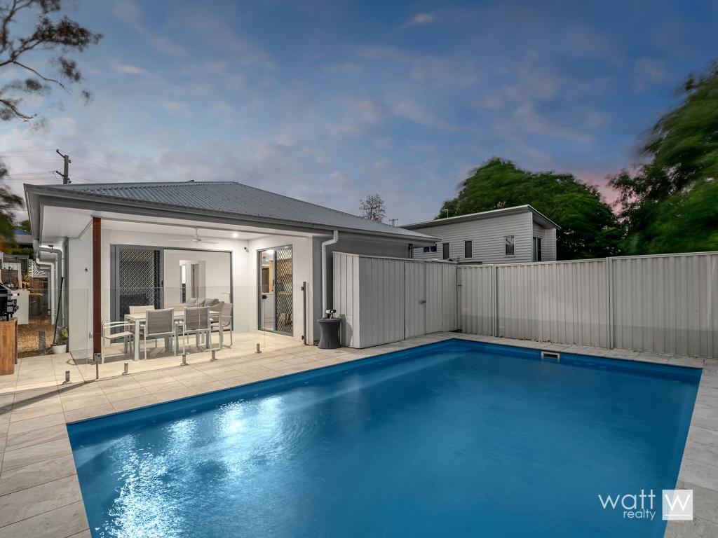 2 Garfield Tce, Everton Hills, QLD 4053