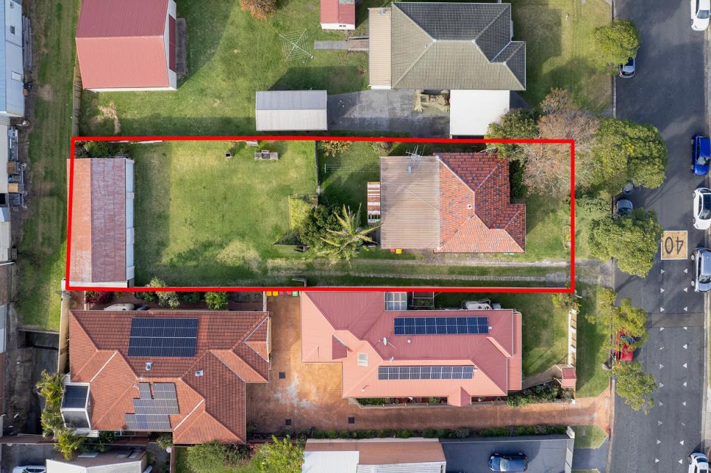 42 Smith St, Fairy Meadow, NSW 2519