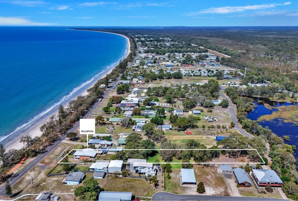 174 ESPLANADE, WOODGATE, QLD 4660