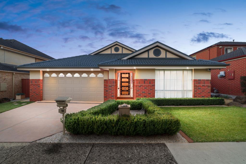 18 Whitehall Tce, Ferntree Gully, VIC 3156