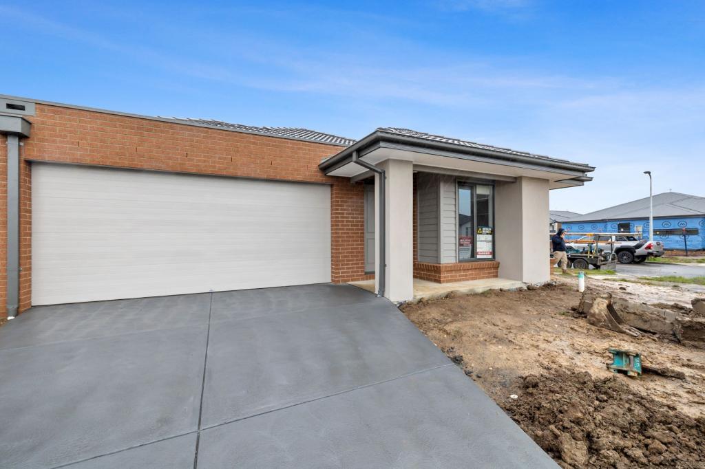 33 Walters Way, Alfredton, VIC 3350