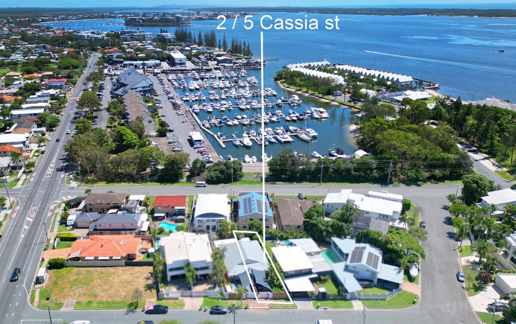 2/5 Cassia St, Runaway Bay, QLD 4216