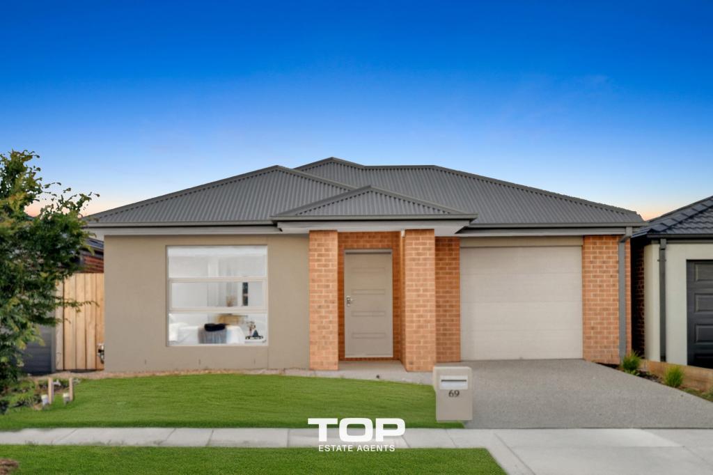 69 Guineas St, Cranbourne East, VIC 3977
