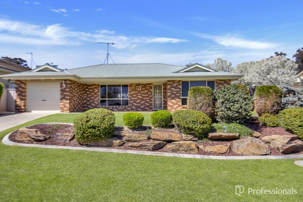 73 Brooklyn Dr, Bourkelands, NSW 2650