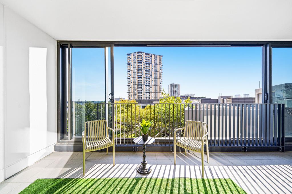 911/10 BURROWAY RD, WENTWORTH POINT, NSW 2127