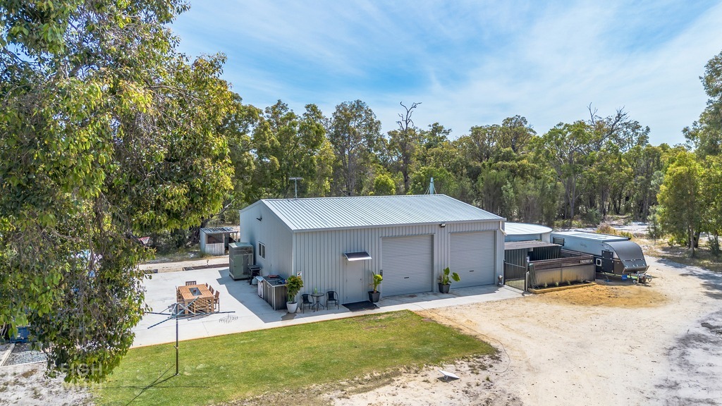 851 Southern Estuary Rd, Lake Clifton, WA 6215