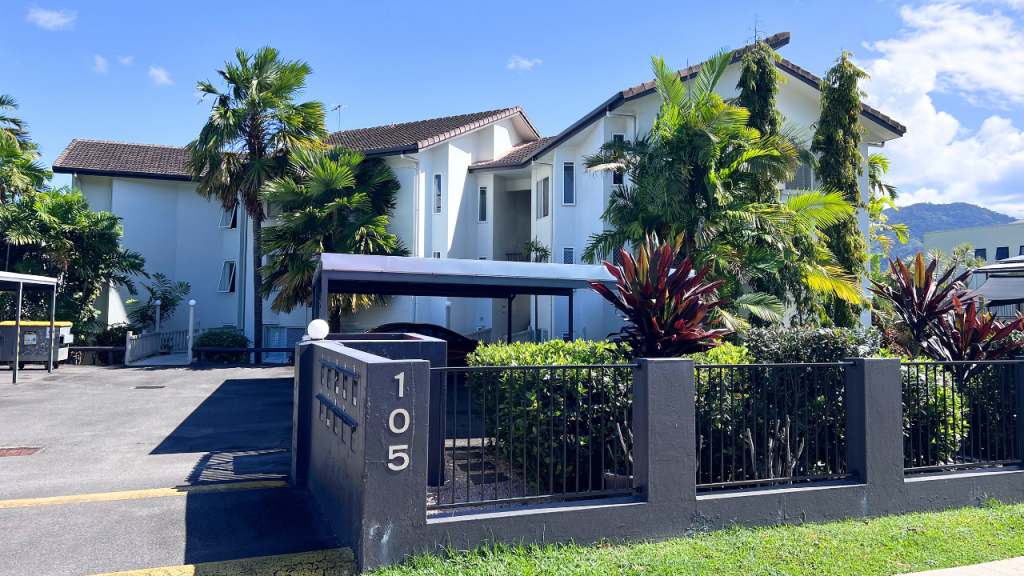 8/105 COLLINS AVE, EDGE HILL, QLD 4870