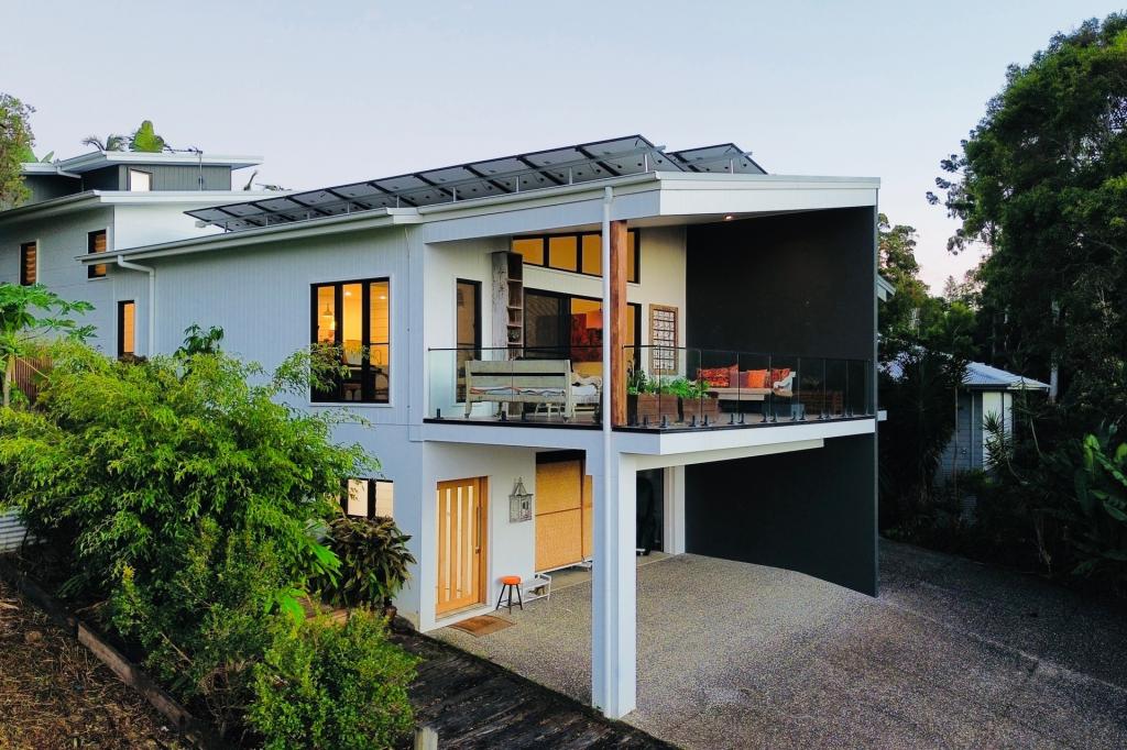 1/81B RAJAH RD, OCEAN SHORES, NSW 2483