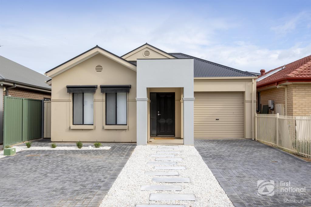 18 Adeline St, Mawson Lakes, SA 5095