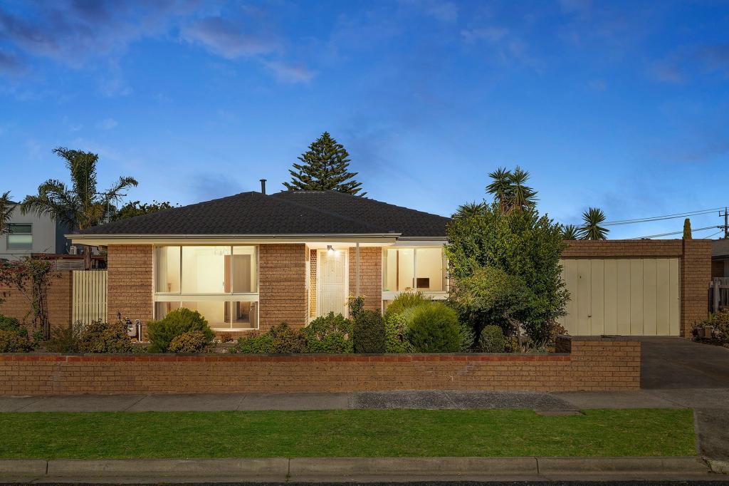 24 Swan Walk, Chelsea, VIC 3196