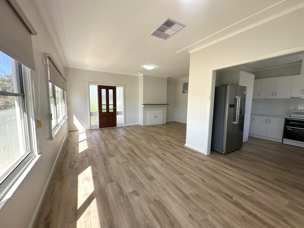 93 Kookora St, Griffith, NSW 2680