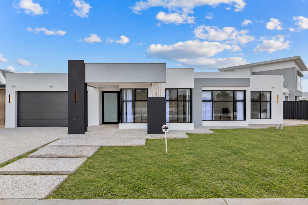 47 Cherry Dr, Treeby, WA 6164
