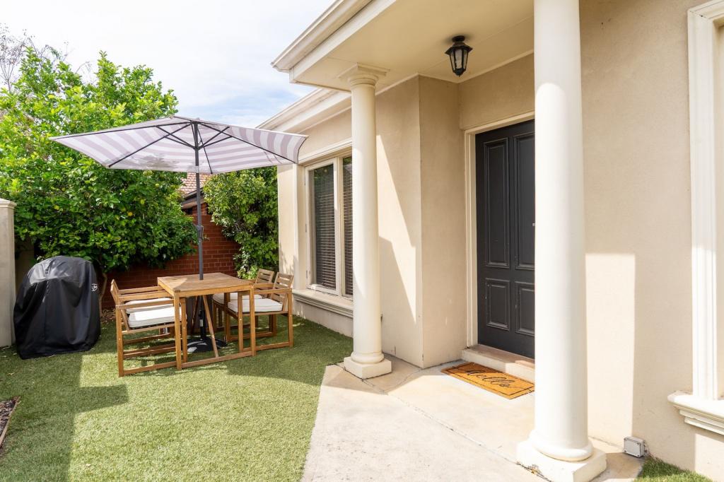 2b Lilac Cres, Brighton East, VIC 3187