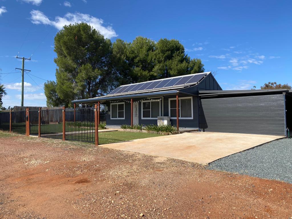 143 Parkesborough Rd, Parkes, NSW 2870