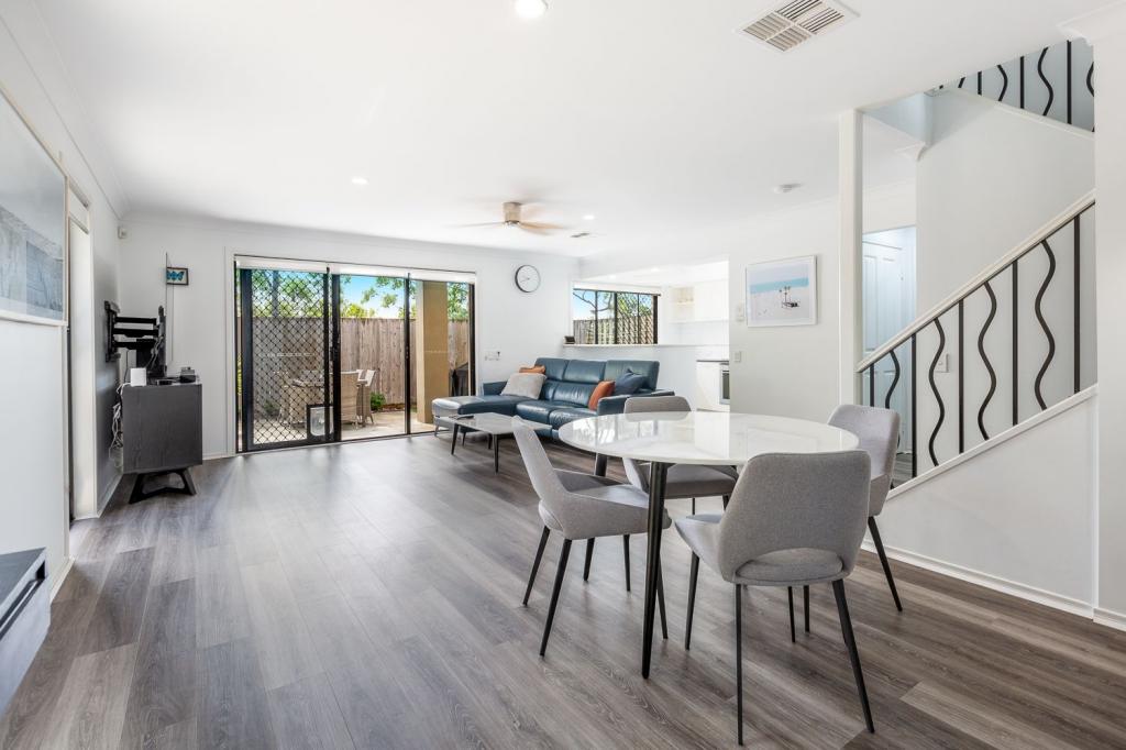 5/267 Ashmore Rd, Benowa, QLD 4217