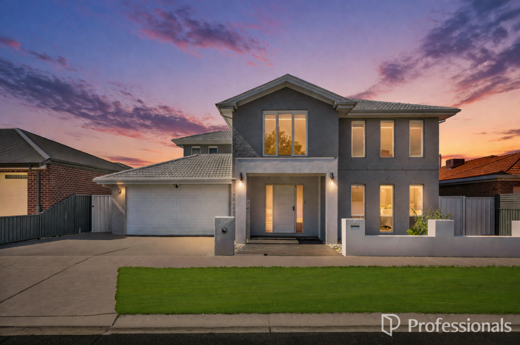 26 Narooma Ave, Burnside, VIC 3023