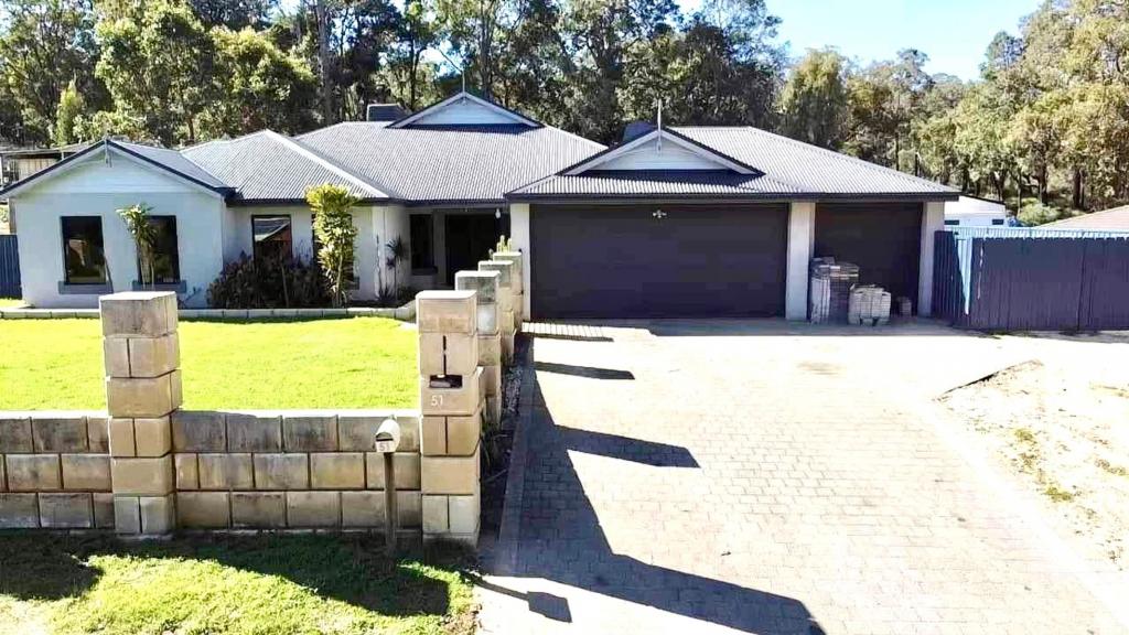 51 Lyons Rd, Waroona, WA 6215