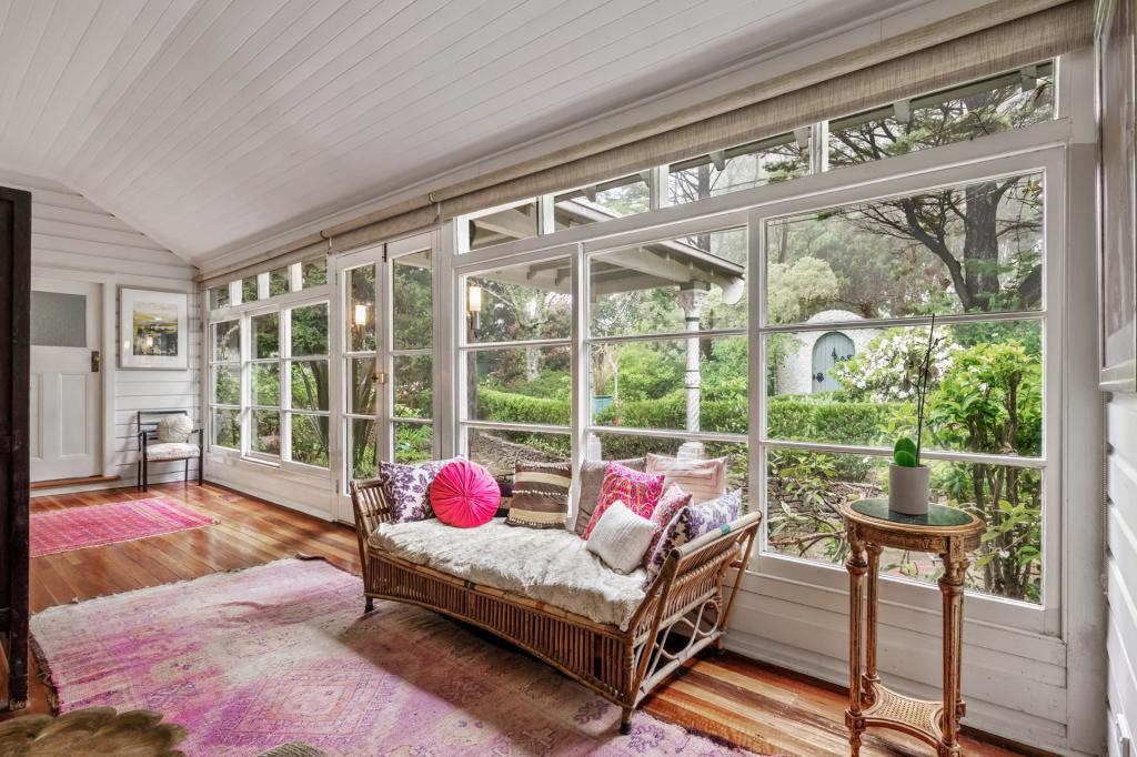 89 Gladstone Rd, Leura, NSW 2780